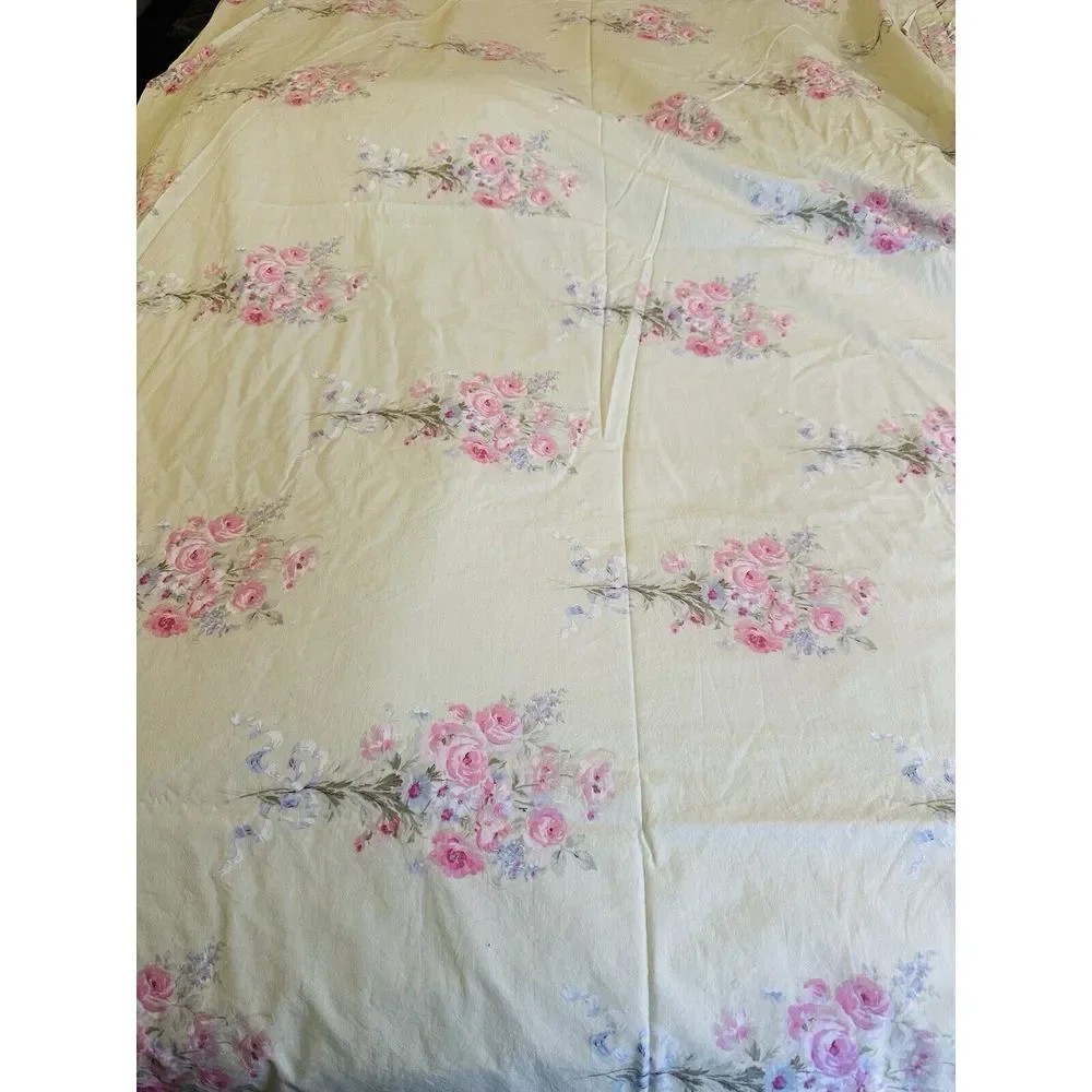 Simply Shabby Chic Blush Beauty Green Bouquet Rose Ruffle Duvet Set Full/Queen‎